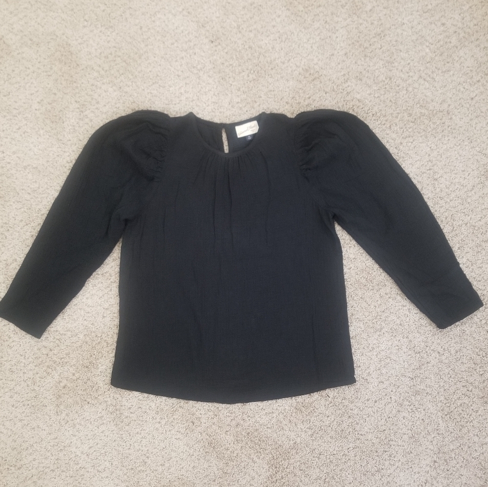 Universal Thread Top